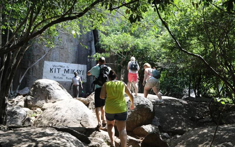 Kit Mikayi Rock in kisumu