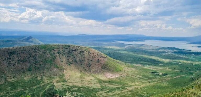 Read more about the article The Sleeping Warrior Hike: Conquering Nature’s Silent Giant